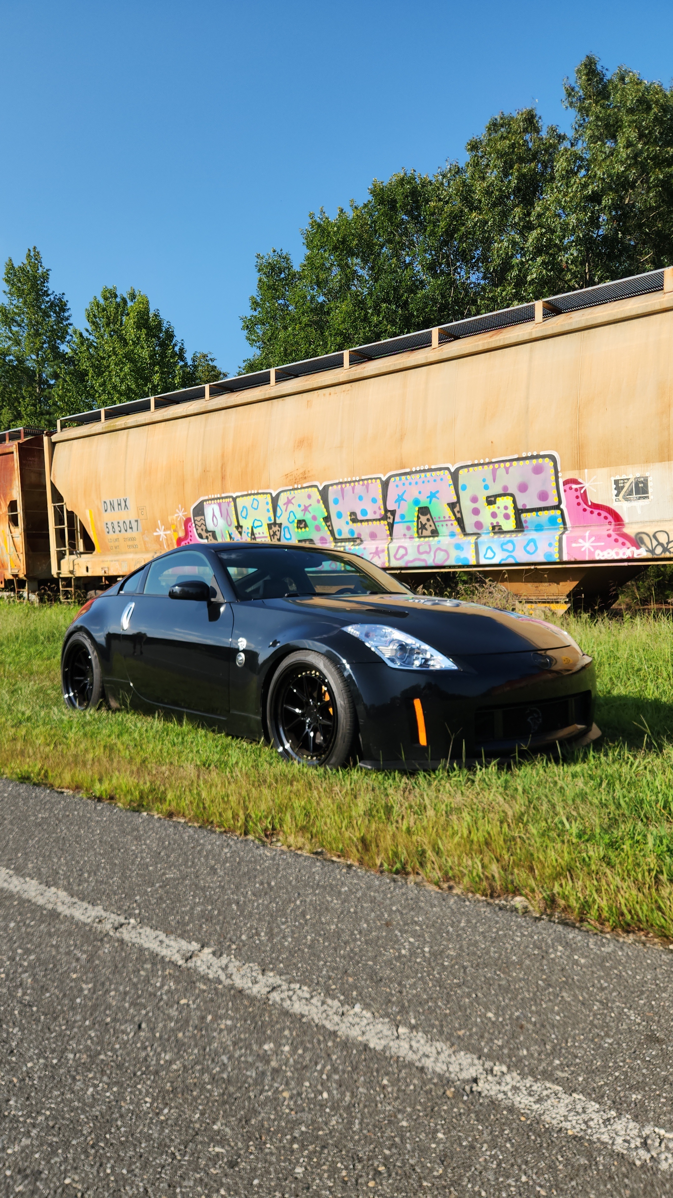 Hellcat 350Z front 3/4